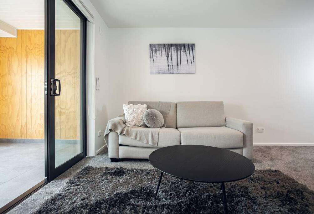 Stellar Central City Apartment - Hagley Park Christchurch Exterior foto